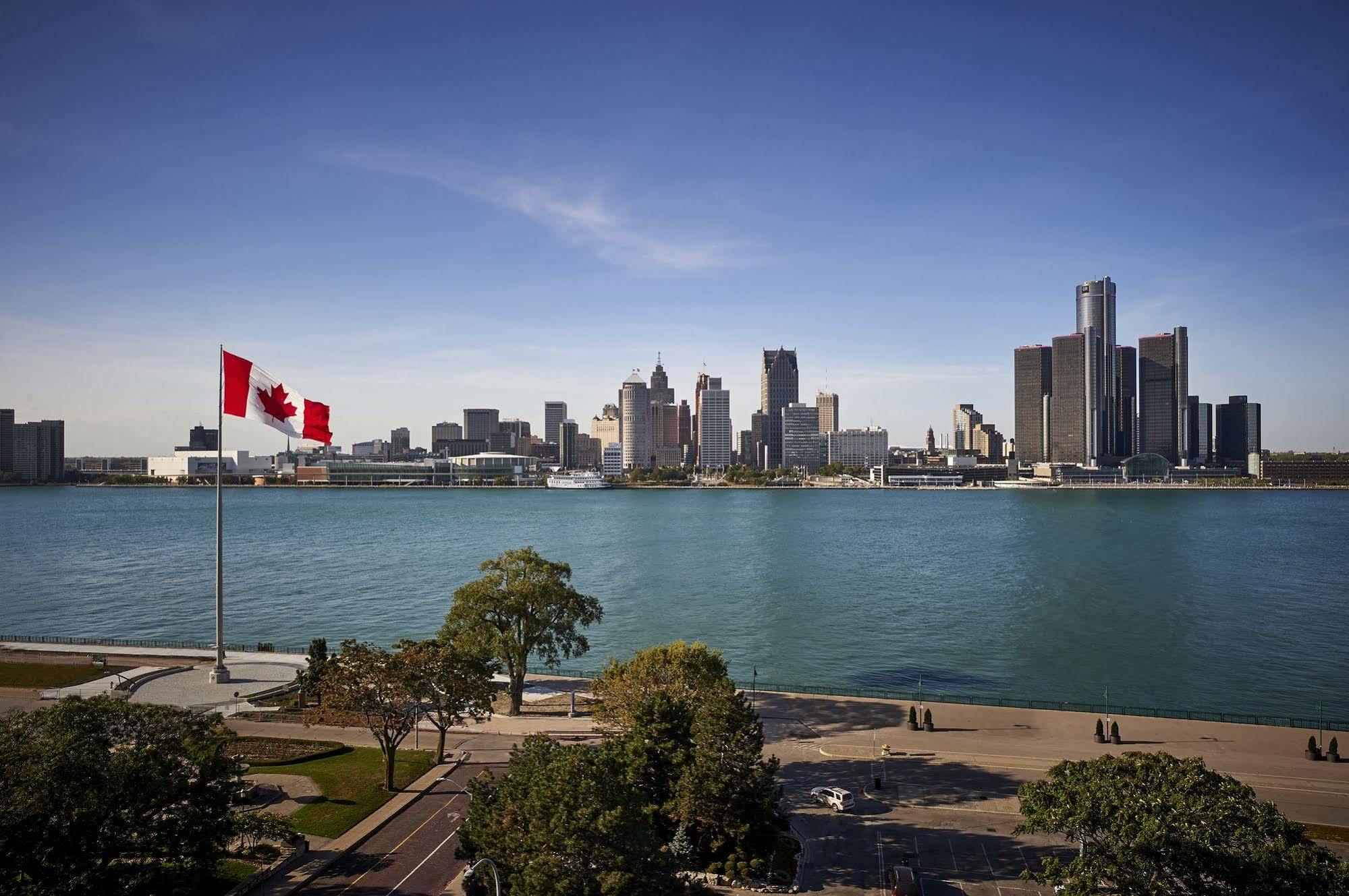 Holiday Inn Express Windsor Waterfront, An Ihg Hotel Exterior photo